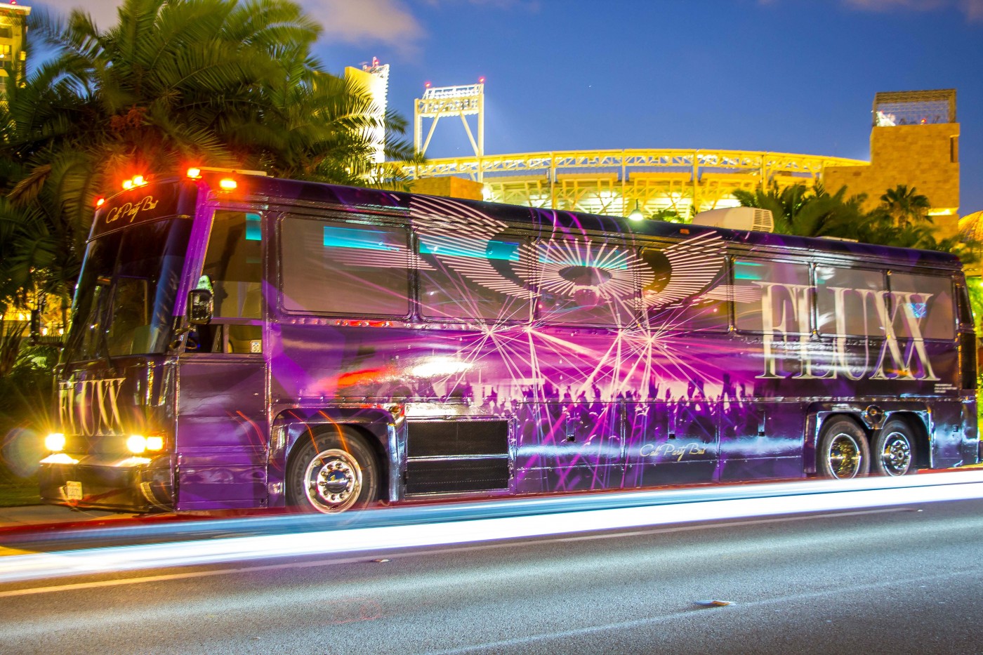 Fluxx Bus